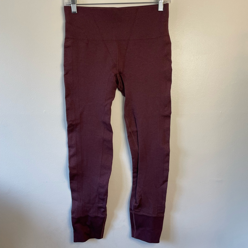 Lululemon Ebb To Street Seamless Pant Size 6 Heathered Bordeaux Drama